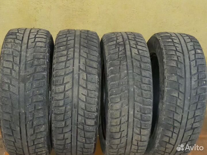 Kumho WinterCraft Ice WI31 205/60 R16
