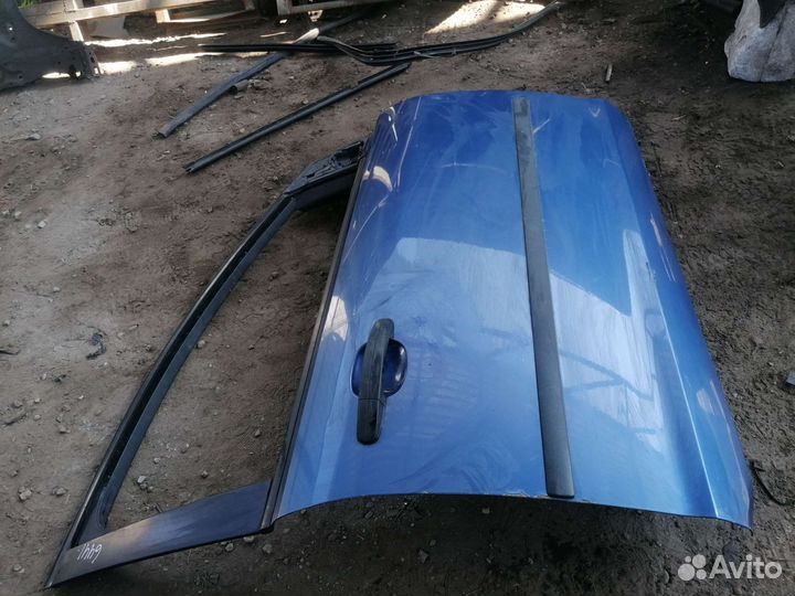 Передняя правая дверь Фокус 2 дорестайлинг