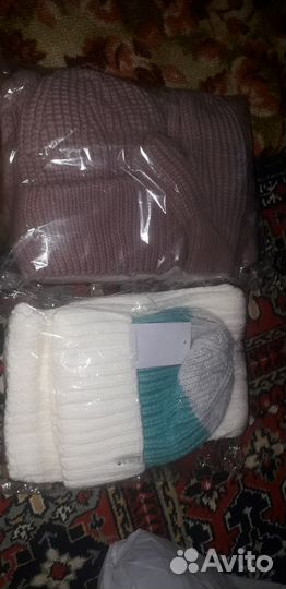 Комплект шапка и шарф новый женский