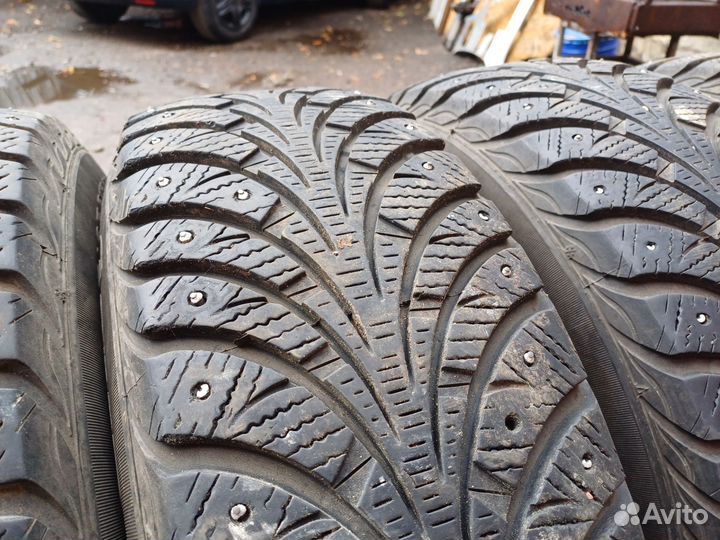 Sava Eskimo Stud 195/65 R15 91T
