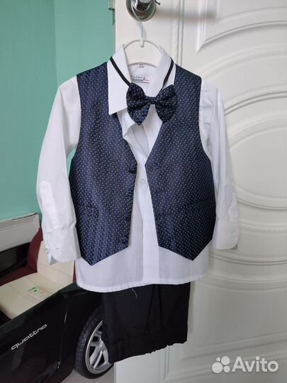 Костюм тройка на мальчика