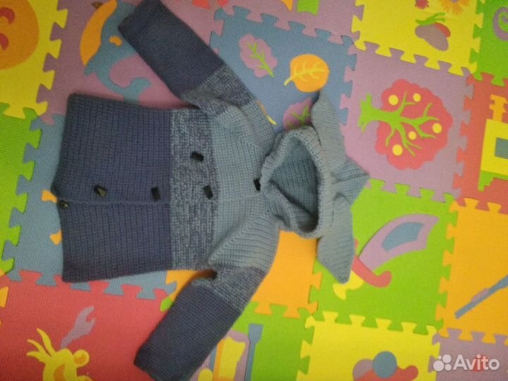 Вязанный на заказ кардиган зайчик