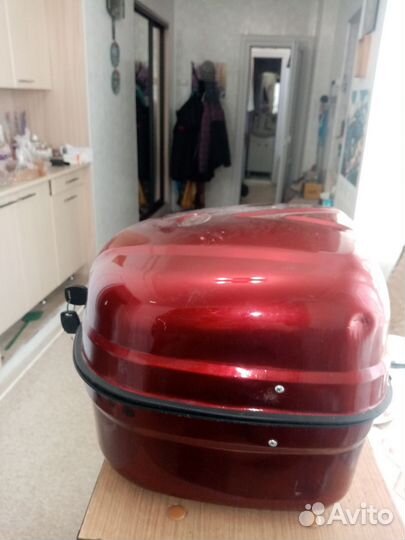 Продаю багажник для скутера. Почти новый