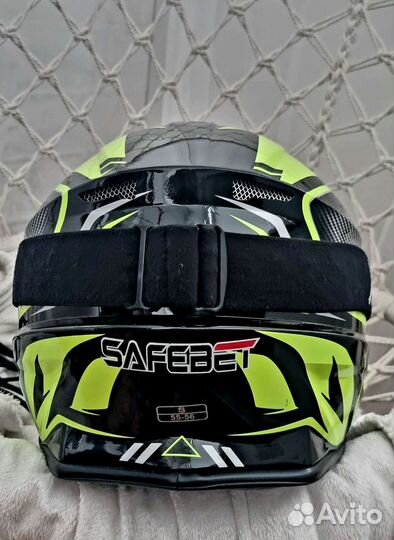 Шлем для мотокросса