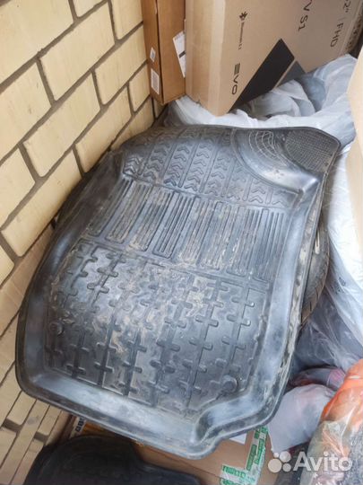 Полики на volkswagen polo