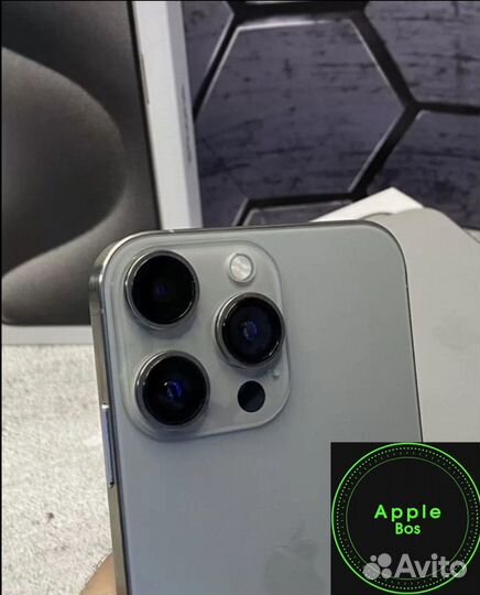 iPhone Xr в корпусе 14 pro
