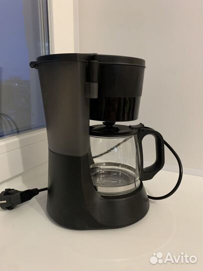 Кофеварка капельного типа Maxwell MW-1650 BK