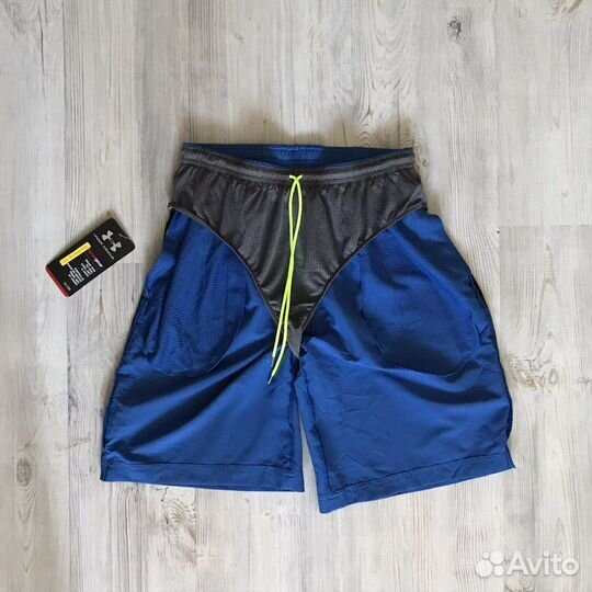 Новый оригинальные шорты Under Armour