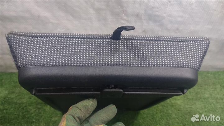 Подлокотник Peugeot Expert 2010