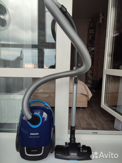 Пылесос Philips performer compact