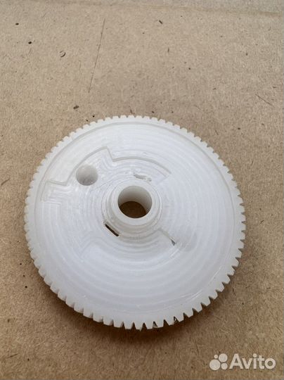 Шестерня заднего дворника Range Rover Sport