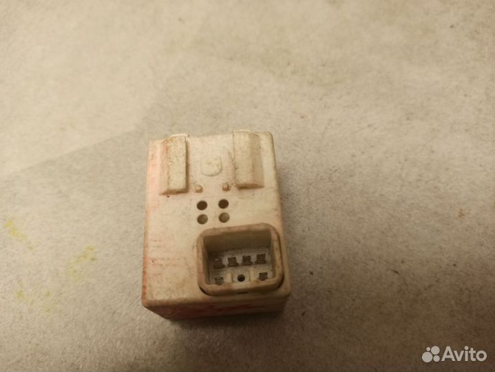 Реле Лексус GS 1