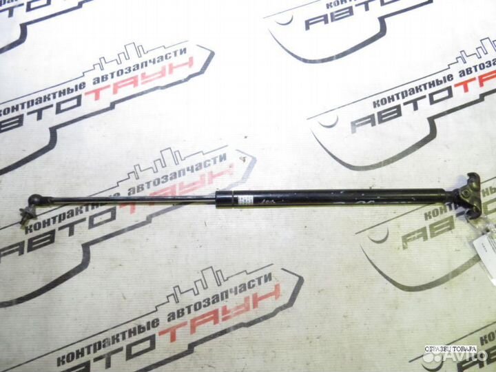 Амортизатор багажника toyota probox succeed NCP50V