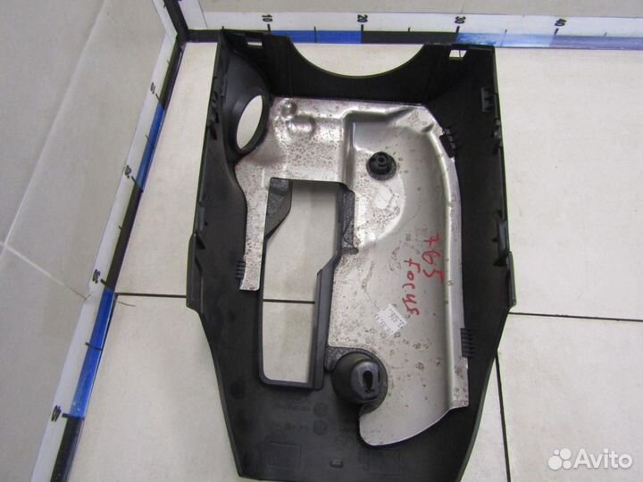 Кожух рулевой колонки Focus III 2011