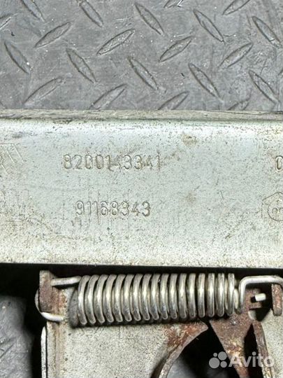 Замок капота Renault Trafic 2001