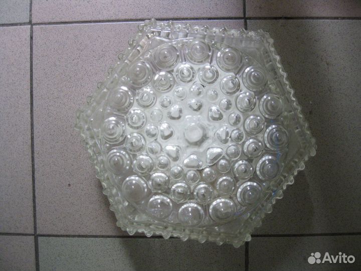 Светильник