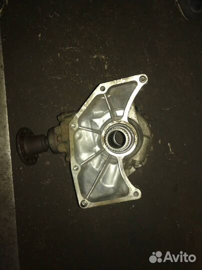 Раздаточная коробка 33100-8H500 Nissan X-Trail 200