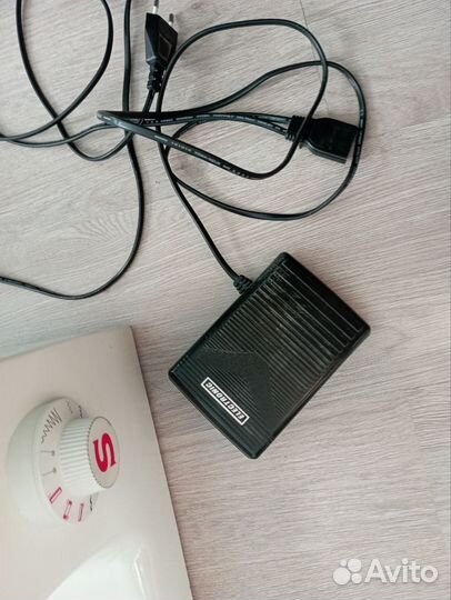 Швейная машинка Singer