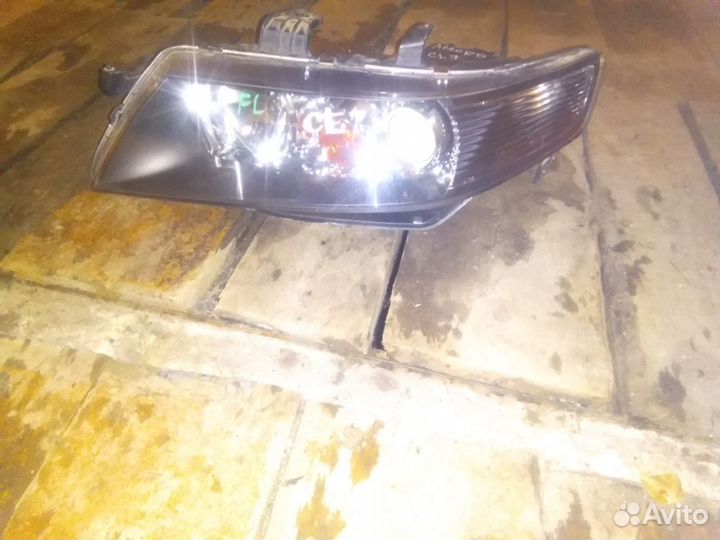 Продам фару