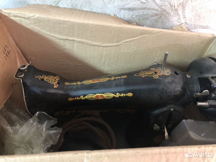 Швейная машинка бу