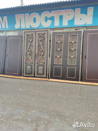 Дверь входная металлическая