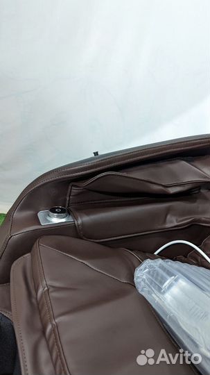 Массажное кресло с SL кареткой