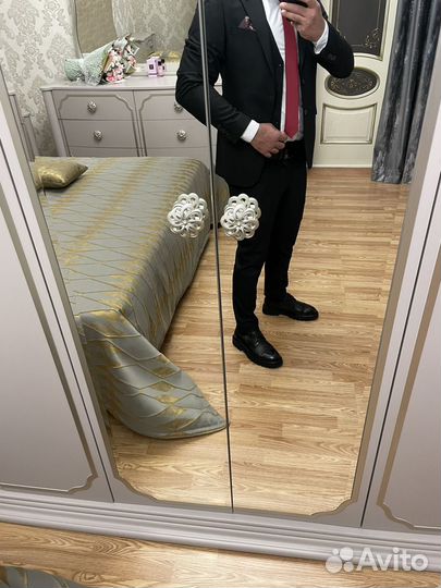 Мужской костюм тройка 46