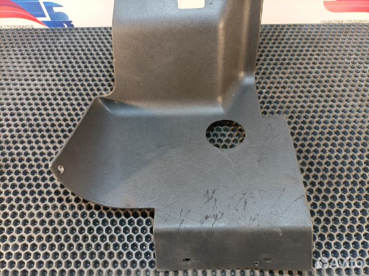 8144523 Кожух центральной консоли Volvo FH