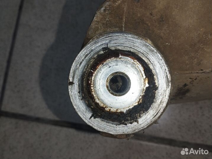 Задний поворотный кулак Polaris sportsman forest