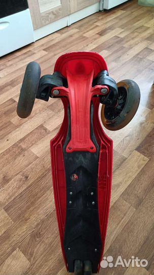 Самокат детский 3 в 1 трехколесный