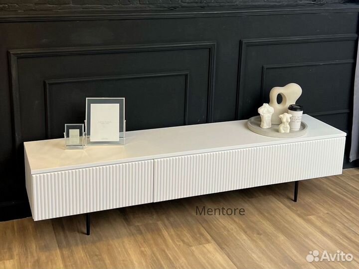 Тумба тв Batista с дверцами