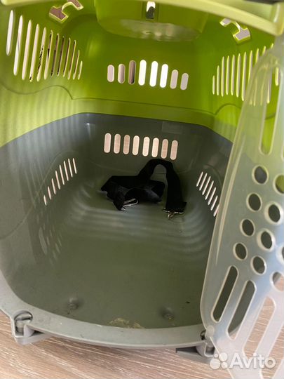 Переноска для животных пластиковая