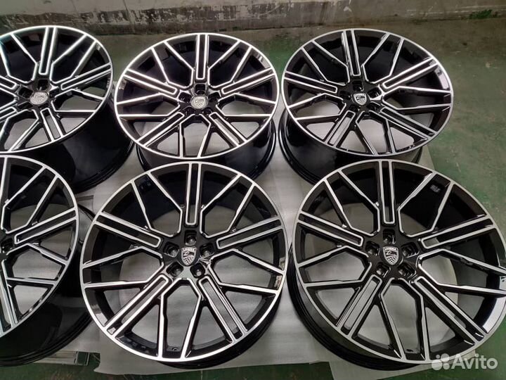 Кованые диски r23 Lumma для X5 G05 X7 G07
