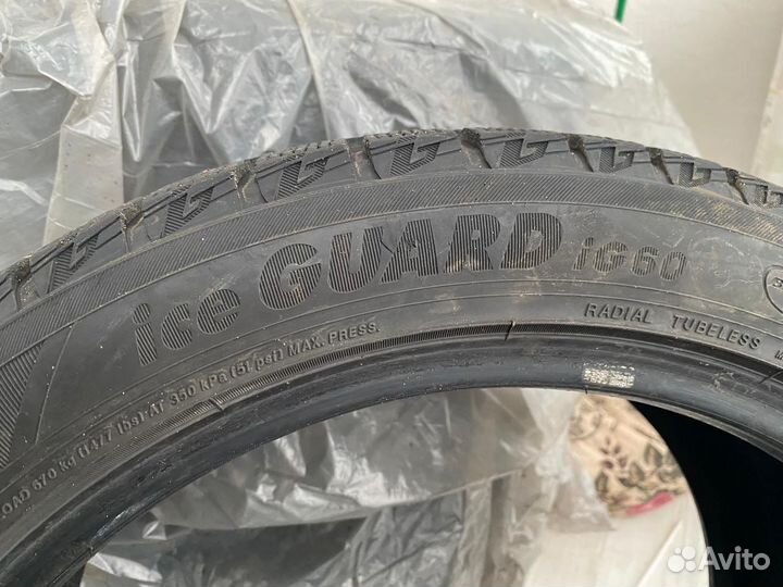 Yokohama Ice Guard IG60A 235/45 R18 94Q