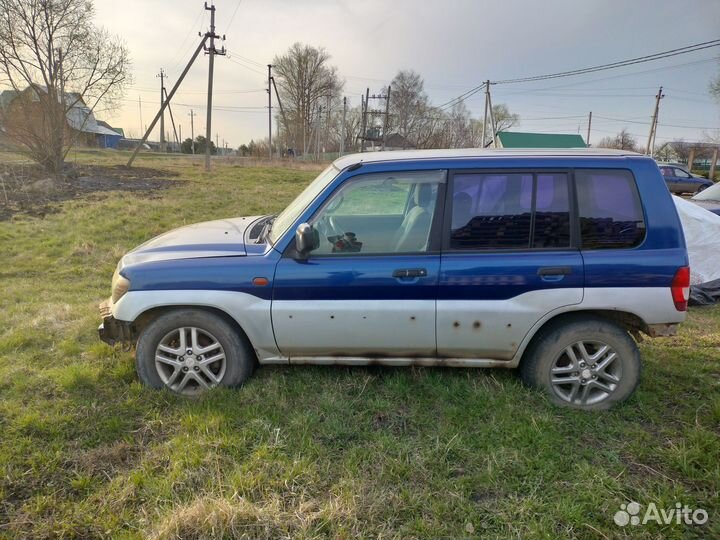 Mitsubishi Pajero Pinin, 2001