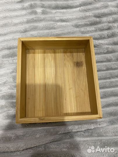 Подставка из дерева