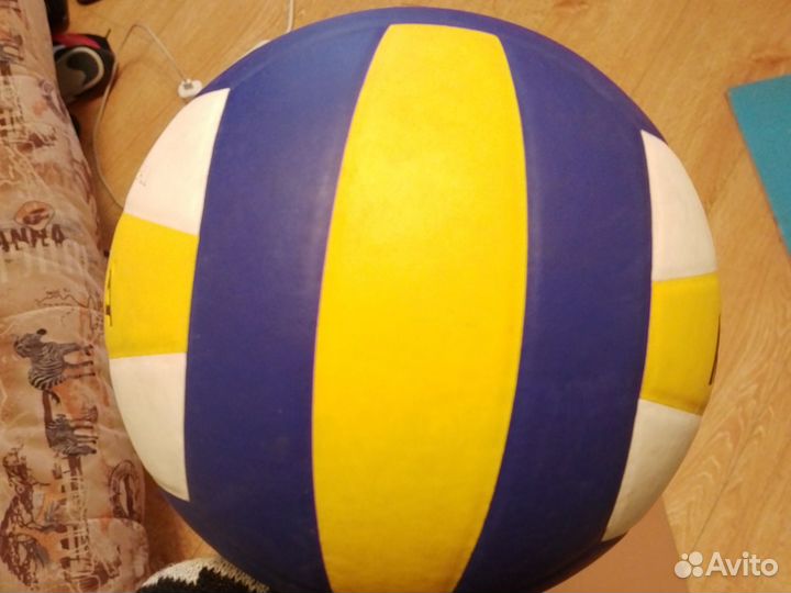 Волейбольный мяч mikasa mvp200