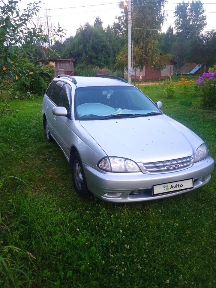 Toyota Caldina: фото владельца