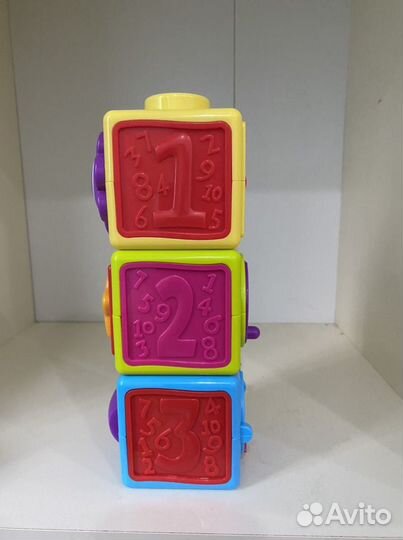 Развивающие игрушки кубики для малышей