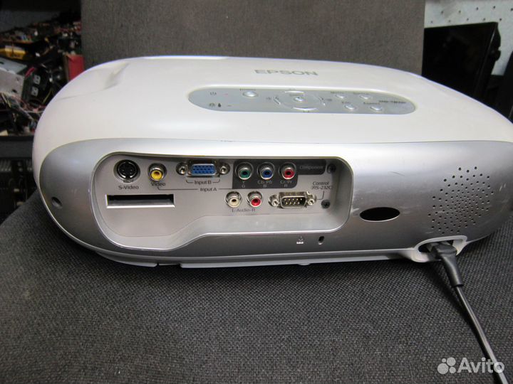 Проектор Epson EMP-TW10H, benq MP610