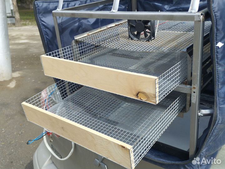 Инкубатор бытовой тгб-210