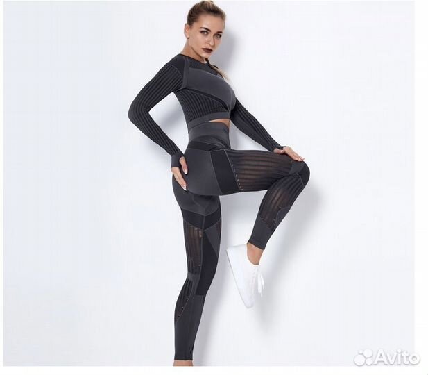 Спортивный костюм новый женский