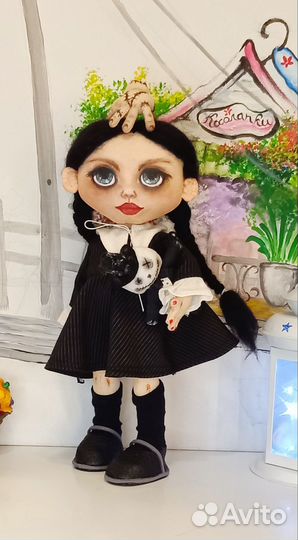 Кукла уэнсдей аддамс