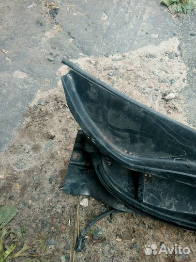 Хендай Солярис жабо накладка под дворники