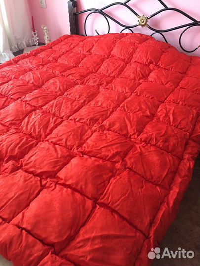 Одеяло пуховое
