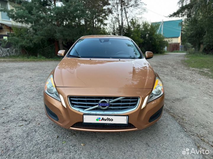 Volvo S60 2.0 AT, 2010, 250 000 км