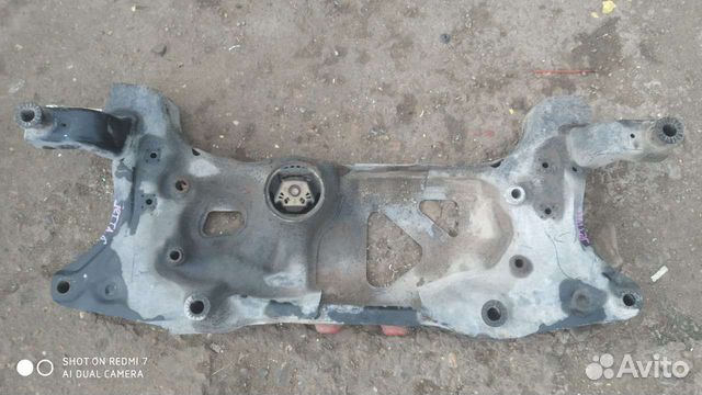 Подрамник передний VW Volkswagen Jetta 6