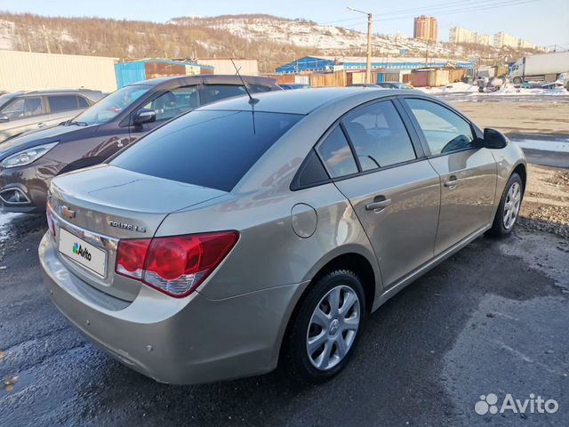 Chevrolet Cruze 1.8 AT, 2011, 160 000 км