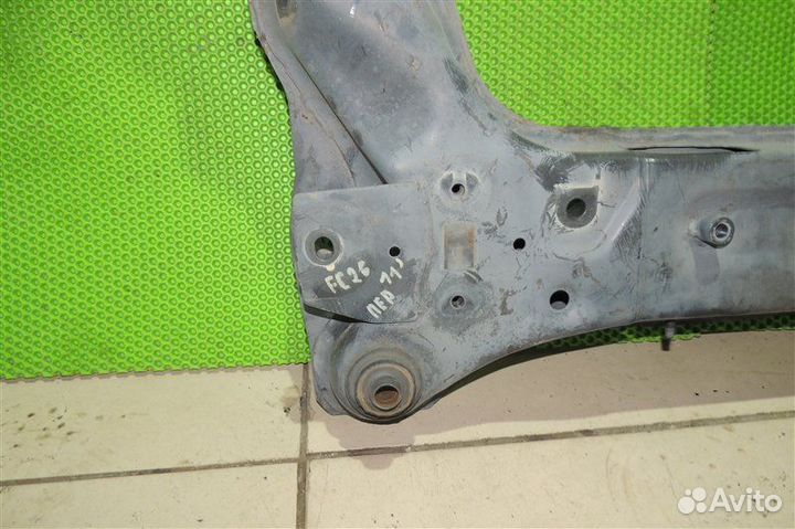 Балка подвески передняя Nissan Serena FC26 MR20DD