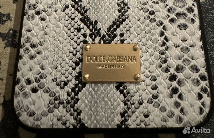 Чехол на iPhone 11 pro